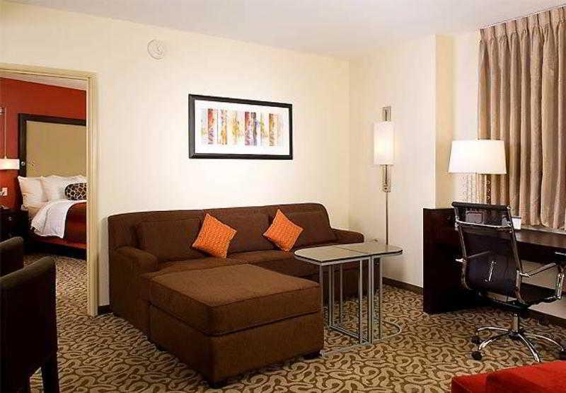 Residence Inn By Marriott Fairfax City Екстер'єр фото