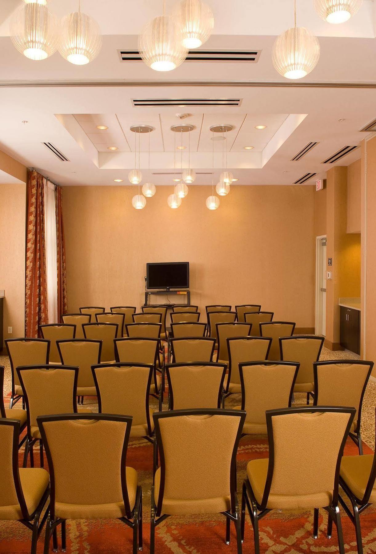 Residence Inn By Marriott Fairfax City Екстер'єр фото