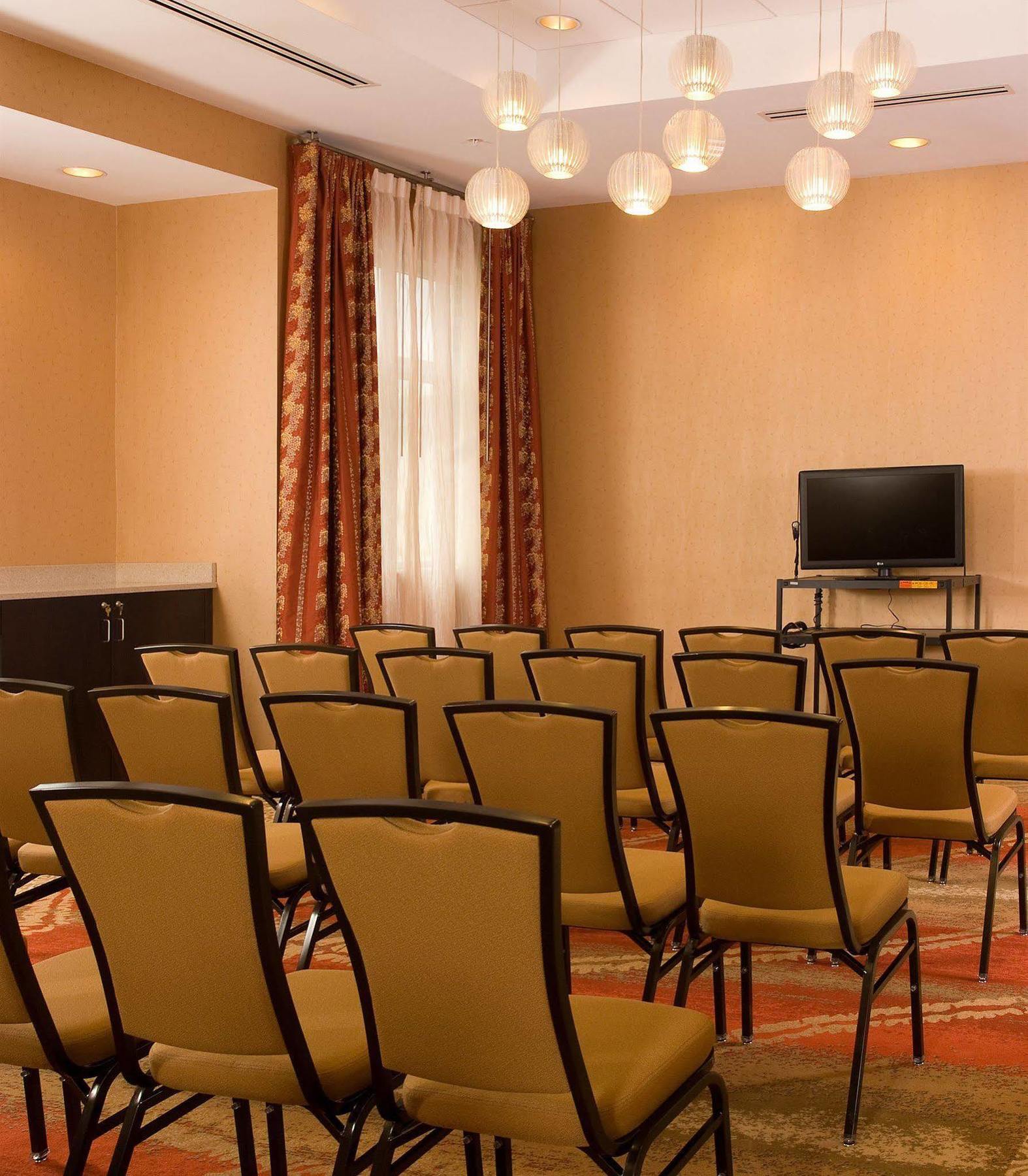 Residence Inn By Marriott Fairfax City Екстер'єр фото